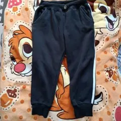 130サイズ 長ズボン サイドストライプ