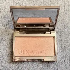 LUNASOL パウダーチーク（生産終了品）のサムネイル