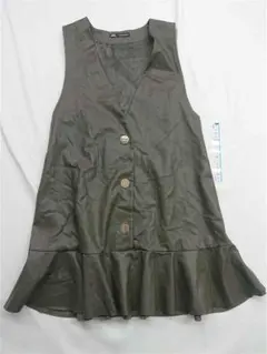 ◎ザラ フェイクレザー フリルベスト ワンピース カーキ系 レディース M