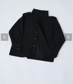 加藤小夏　ブラックモールスキンシャツ