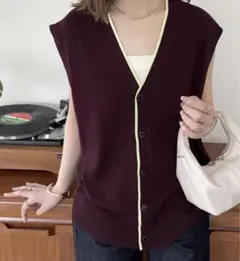 新品 Discoat☆ニットベスト