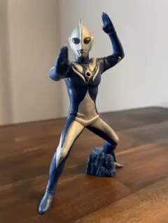 ウルトラマンコスモス ルナモード