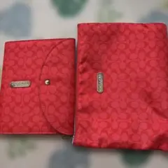 正規品／COACH シグネチャー 手帳カバー 付き ポーチ2点セットのサムネイル