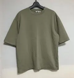 ユニクロU エアリズムコットンオーバーサイズTシャツ 5分袖 メンズM カーキ