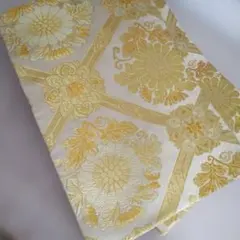 豪華【袋帯】菊蜀江文様 白地 金糸 六通柄 振袖 訪問着 舞台衣装 芸妓 