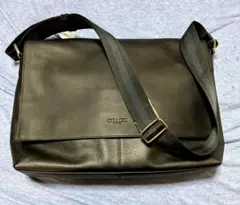 メッセンジャーバッグ レザー