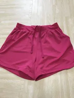 GU ショートパンツ