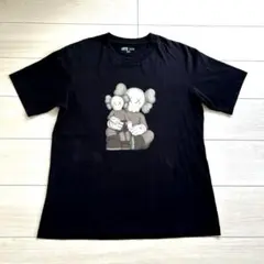 KAWS UT グラフィックTシャツ ブラック L