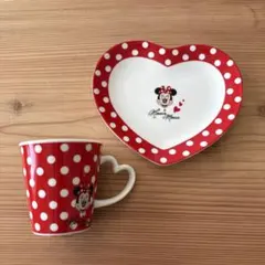 ミニーマウス マグカップとハート皿 セット