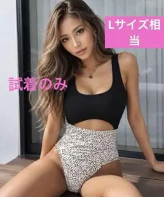 SHEIN ダルメシアン カットアウト ワンピース 水着Lサイズ相当のサムネイル