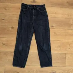 UNIQLO JEANS デニムパンツ ネイビーのサムネイル