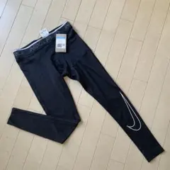 ⭐️新品未使用 NIKE ナイキ レギンス サイズ：M カラー：ブラック⭐️