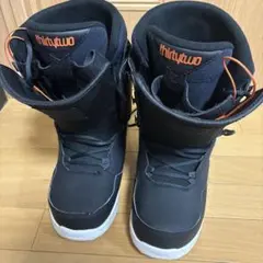 2026年最新】thirtytwo ブーツの人気アイテム - メルカリ