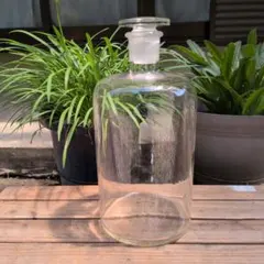 大きな薬瓶 レトロガラス瓶 どっしり重い メディシンボトル 古道具