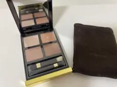 トムフォード┊アイシャドウ31スールサーブル