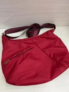 ★美品★kanana project　ショルダーバッグ　赤　レッドのサムネイル