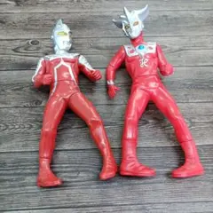 ウルトラマンレオ　ウルトラセブン　ソフトフィギュア　2体