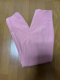 ZARA ハイウエスト　テーパードパンツ