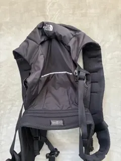 THE NORTH FACE 抱っこ紐 ブラック コンパクトキャリアー - メルカリ