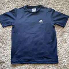 adidas ネイビー Tシャツ 150