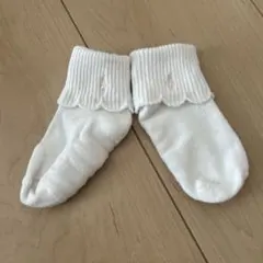 ラルフローレン ベビー靴下 ホワイト フリル付き
