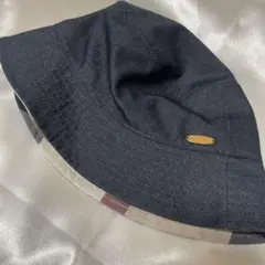 ブルーレーベルクレストブリッジ　リバーシブルバケットハット　帽子