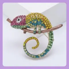 カメレオンブローチキラキラワンポイントおしゃれ爬虫類ラプンツェル