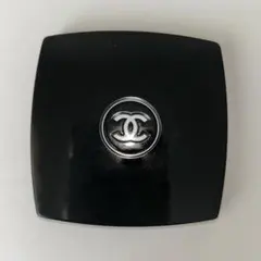 CHANEL コンパクトミラー ブラックのサムネイル