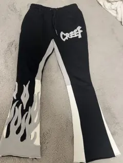 CREEF フレアパンツ