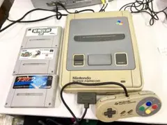 ★【ジャンク品】Nintendo スーパーファミコン 本体 ソフト3本付き