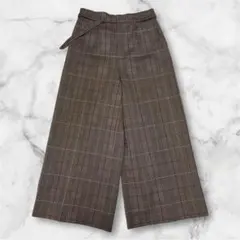 ブラウンチェック　ワイドパンツ　ウール混　秋服　茶色　トレンド