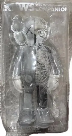 2026年最新】kaws holiday spaceの人気アイテム - メルカリ