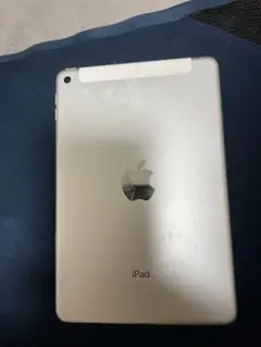 Apple iPad MINI4シルバー 本体