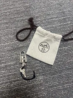 HERMES エルメス カデナ キーリング キーホルダー シルバー オレンジ