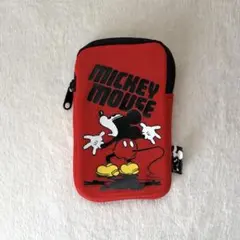 ミッキーマウス 赤いポーチ