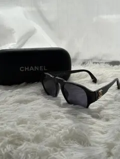 CHANEL ブラック キャットアイ サングラス - メルカリ