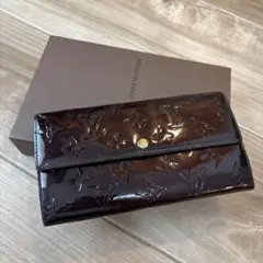 LOUIS VUITTON ヴェルニ 長財布のサムネイル