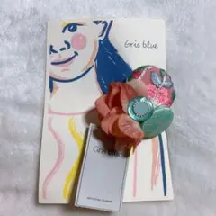 【美品】フラワーブローチ 2way ヘアクリップ 刺繍 くるみボタン コサージュ