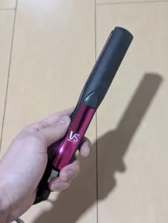 Vidal Sasoon ストレートヘアアイロン ピンク/ブラック