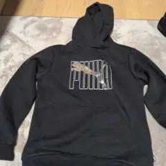 PUMA ブラック パーカー