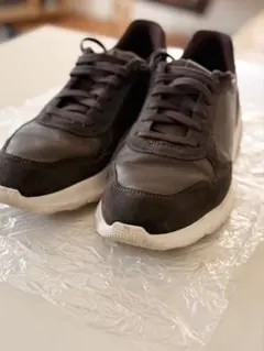Geox ダークブラウン スニーカー