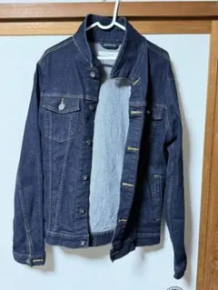 Item thumbnail for item b1208093-ffe4-411a-8265-76014932ff19