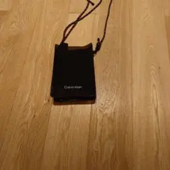 Calvin Klein 黒 サコッシュ