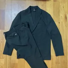 New balanceスーツ セットアップ　THE CITY ウォッシャブル