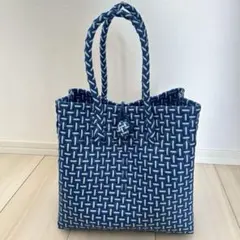 青と白のストライプ　かごバッグ