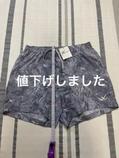 CW-X ショートパンツ グレー系 総柄のサムネイル