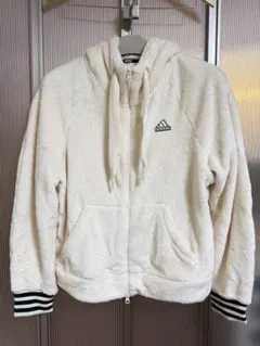 adidas フリースジャケット アイボリー