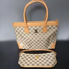 Diana Valentino ダイアナバレンチノラウンスモールハンドバッグ 