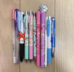 筆記用具まとめ売り　香港ディズニー限定商品有り