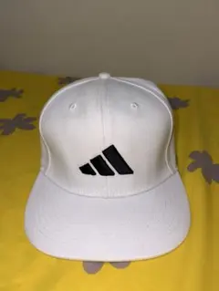 新品 adidas キャップ ホワイトのサムネイル